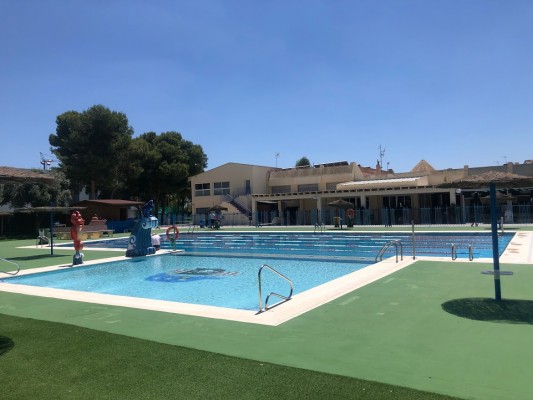 Natural Mediterranean llevará el mantenimiento de las zonas verdes del Polideportivo de San Javier