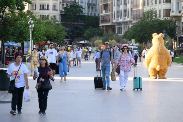València abre expedientes de cierre a más de 400 apartamentos turísticos ilegales
