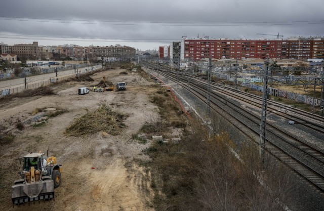 Vecinos piden medidas para minimizar molestias por obras del Canal de Acceso: 