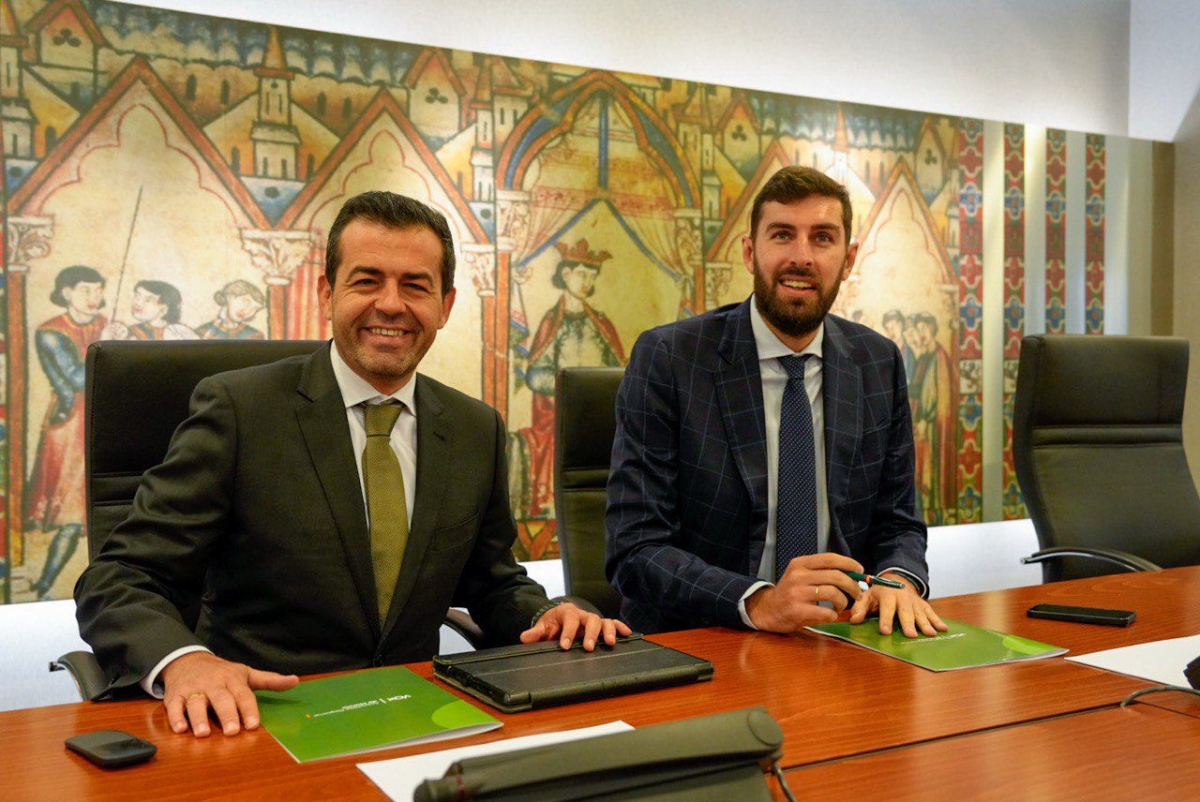 Vox aparta a Antelo como portavoz en la Asamblea y nombra en su lugar a Rubén Martínez Alpañez