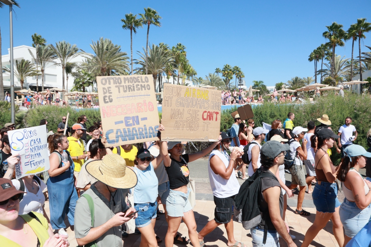 Los turoperadores británicos colaborarán ante las protestas contra el turismo en España