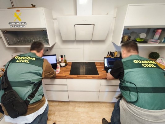 Desarticulada una trama de fraude en ayudas para el empleo con cuatro detenidos en Elche
