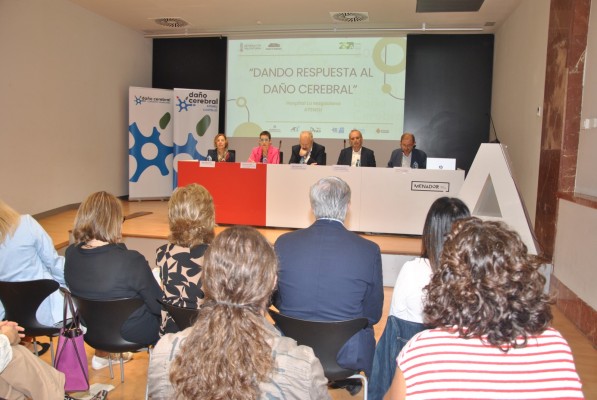Ateneu Castelló conciencia sobre el daño cerebral adquirido en su 25 aniversario y el Día Nacional