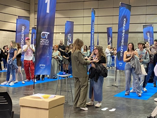 Lágrimas y euforia en el casting de Operación Triunfo en València: 