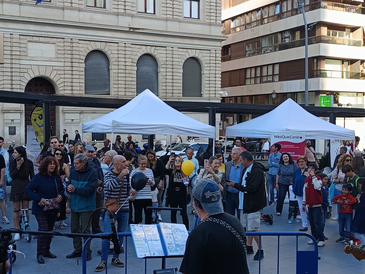 Alicante fomenta la dinamización del comercio con 'fiestas' en Magallanes, Argel, Muntanyeta y Quintana