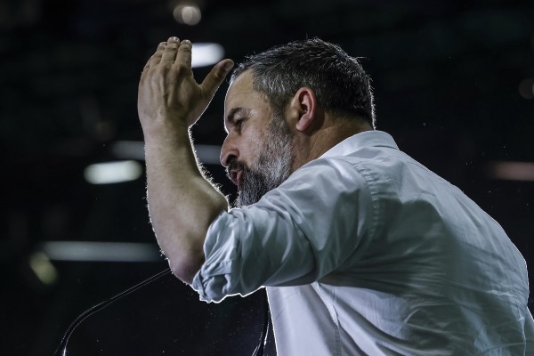 Ediles 'a la fuga' en Vox: seis bajas en una semana