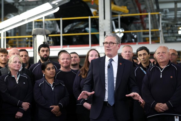 Trump y Starmer presentan un acuerdo comercial 