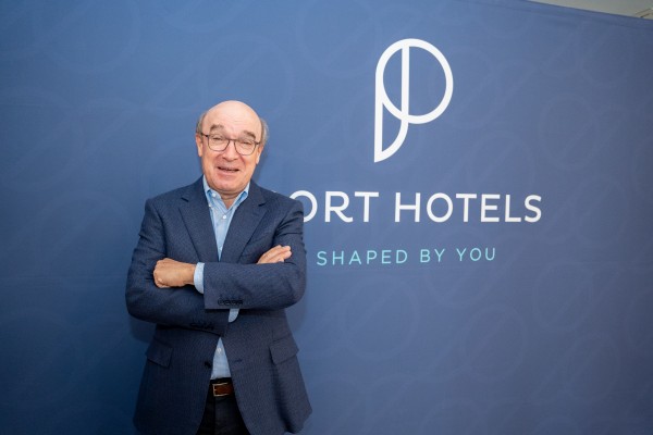 La Cámara de Alicante otorga la Medalla de Oro y Brillantes al hotelero Toni Mayor