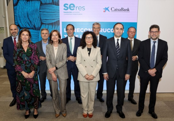 Directivos coinciden en la importancia del compromiso empresarial en emergencias como la Dana