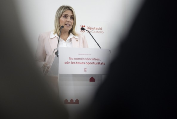 Barrachina pide reunirse con la ministra de Hacienda para tratar la 