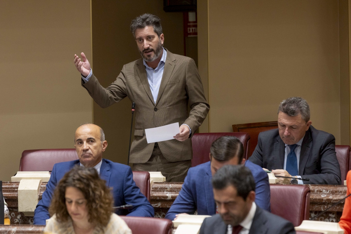 Víctor Egío, diputado de Podemos. - Foto: EFE/MARCIAL GUILLÉN Víctor Egío, diputado de Podemos.