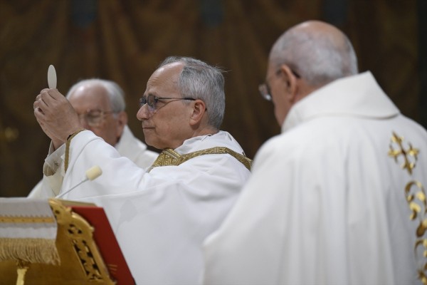 El nuevo papa visitó València como prior general de los agustinos: 