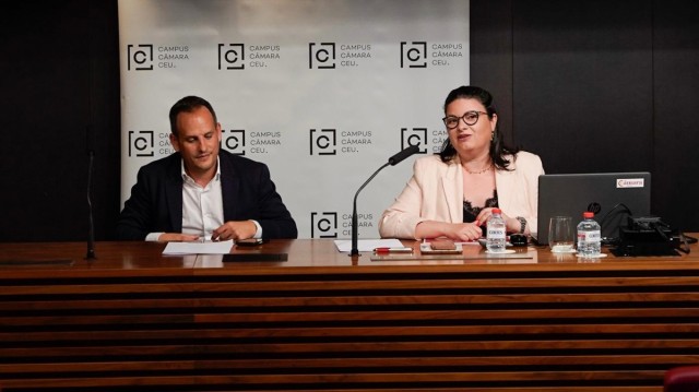 Campus Cámara CEU analiza el impacto de los aranceles en las empresas alicantinas