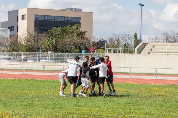 La 4.ª edición del concurso de Water Rockets motiva al estudiantado en el ámbito científico 