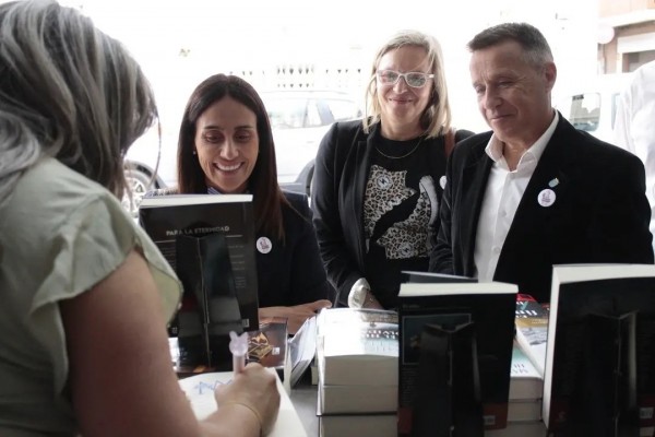 Burriana da a conocer la programación de la Fira del Llibre 2025
