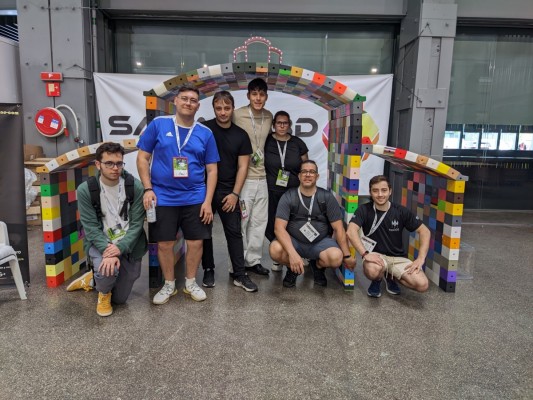 El equipo UJI HackCS gana dos premios en la 3D Printer Party, la competición más grande de impresoras 3D
