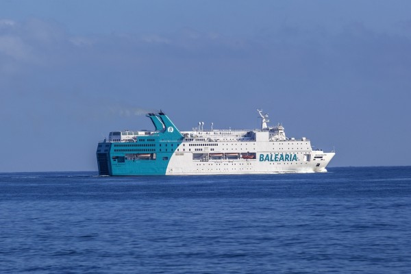 Baleària recurre la ley que impide la entrada de vehículos en Ibiza durante el verano