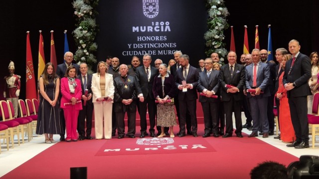 Murcia rinde Honores y Distinciones a sus murcianos ilustres en el Día de la Ciudad