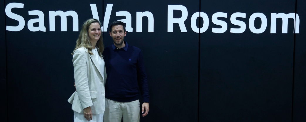 Van Rossom ya da nombre a la pista 5 de L'Alqueria: 