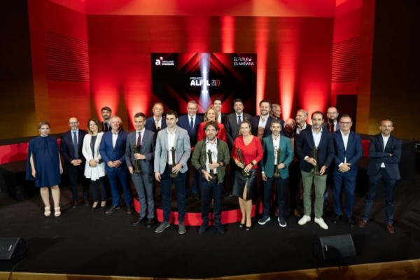 Los Alfil 2024 premian a Stripe, PCEX, Arranz, Rita Company, Klinik PM, Paredes, Telefónica e Ineca