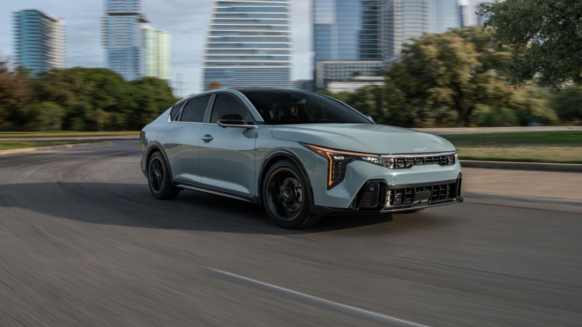 Kia K4 entre los ganadores de los premios Wards 10 de 2025 por su mejor interior y experiencia de usuario