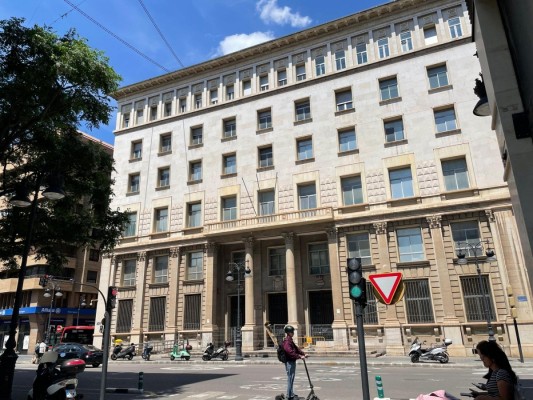 Compromís propone convertir el edificio de Hacienda en un equipamiento público 