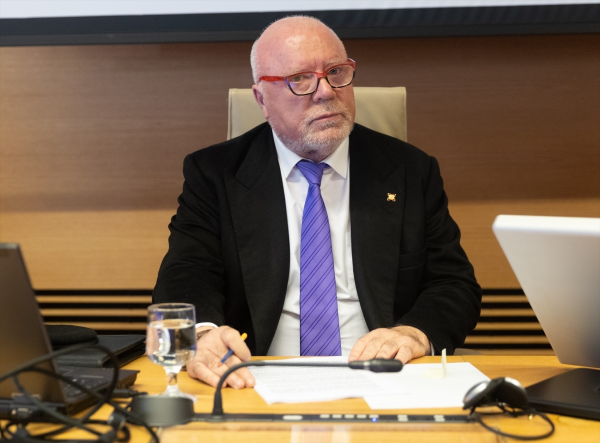 La AN condena a Villarejo por los trabajos para Repsol y La Caixa y absuelve a exdirectivos de las compañías