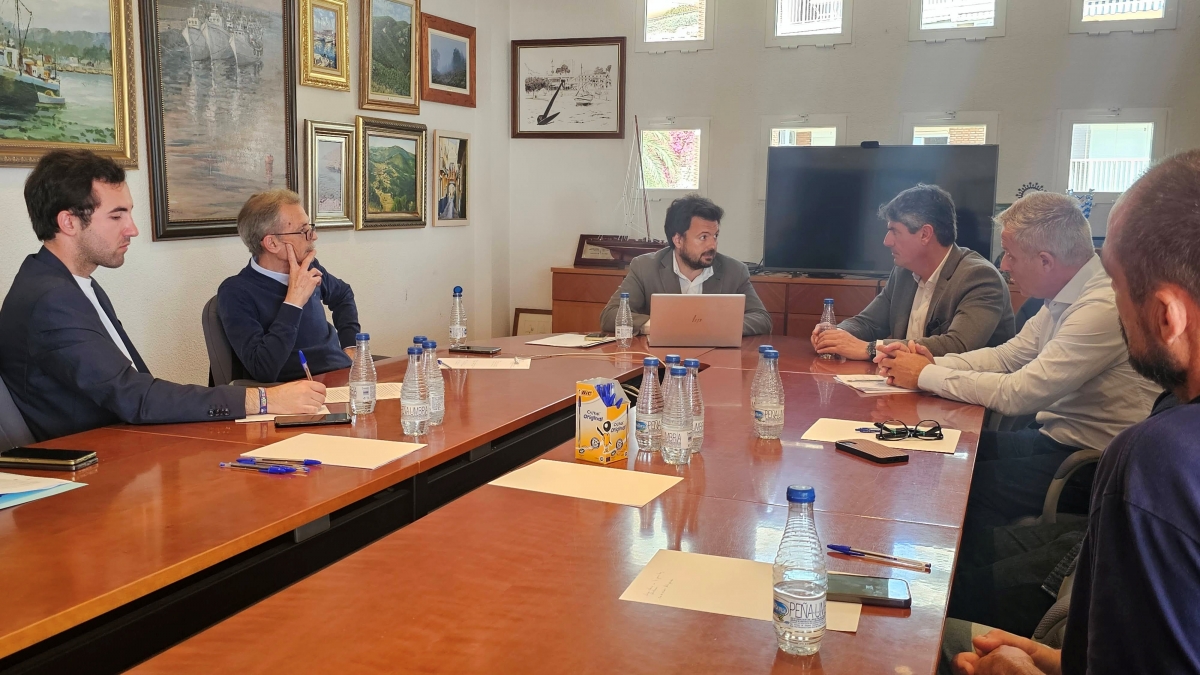 La Vila constituye una mesa colaborativa para gestionar la zona portuaria