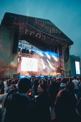 La Asociación de Comerciantes del Arenal critica a la alcaldesa de Xàbia por su tibieza frente al festival Mar de Jávea