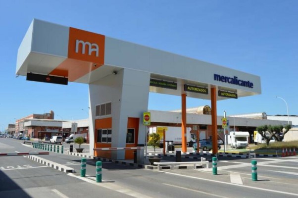 Alicante y Mercasa allanan la expansión de Mercalicante con fondos para comprar suelo