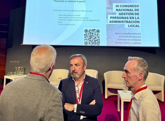 Castelló intercambia experiencias con otros ciudades sobre la gestión de los recursos humanos