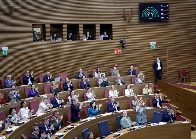 El PP afirma que está a favor de que comparezcan las víctimas de la Dana en Les Corts