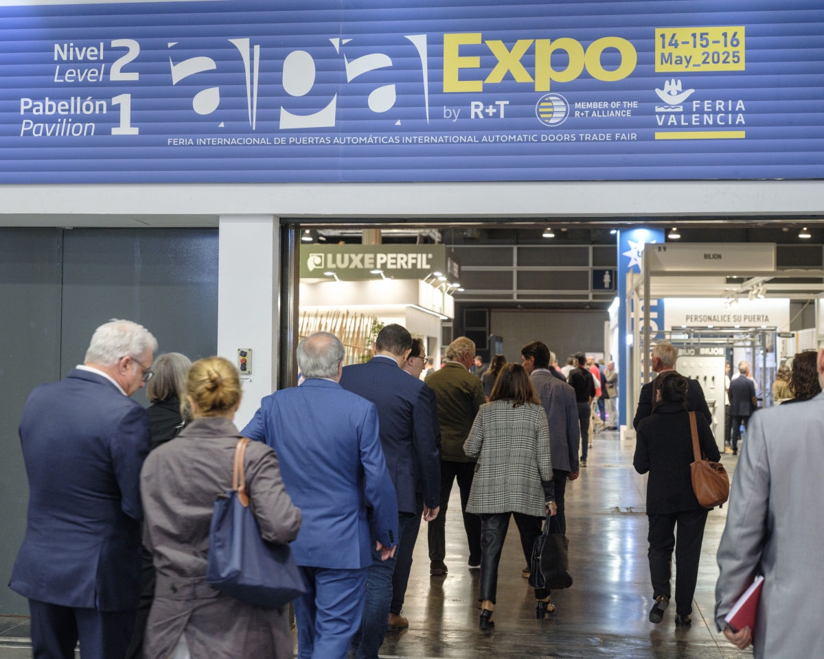 Entrada a APAExpo. - Foto: COAC Entrada a APAExpo.