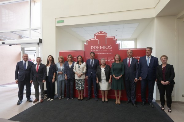 La Cámara premia el esfuerzo, la innovación y el compromiso social de las empresas castellonenses