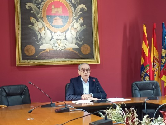 Elche amortizará más de 8 millones de euros de deuda con el remanente para saldar el déficit 