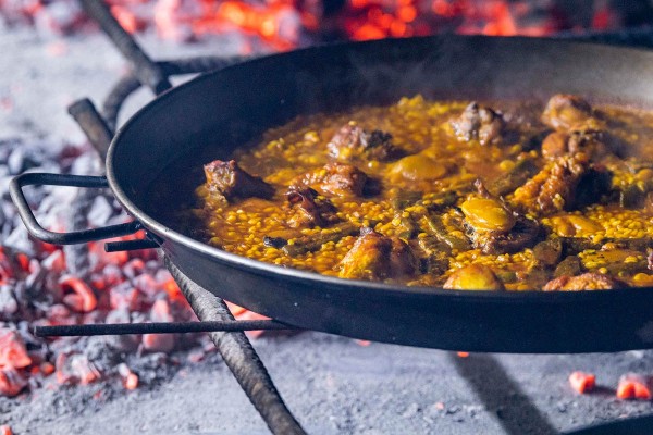 La gran paella valenciana de L'Alter