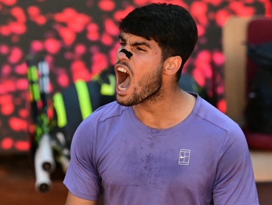 Alcaraz, quien se medirá a Sinner en la final de Roma, llega a 100 partidos en Masters 1.000 con 77 victorias