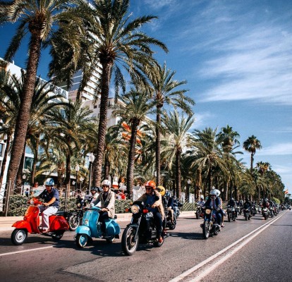 Alicante acoge este domingo la Gentelman's Ride con 230 inscritos y sus motos clásicas