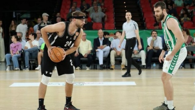 Jordi Juste, tras el 95-94 ante el Betis, opta por 