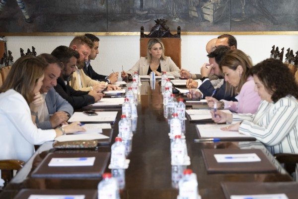 La Diputación incrementa hasta los 1,5 millones la subvención para el Plan de Empleo 