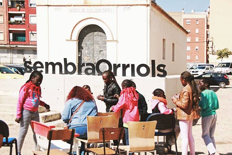 El Ayuntamiento idea una moneda social para dinamizar la economía del barrio de Orriols