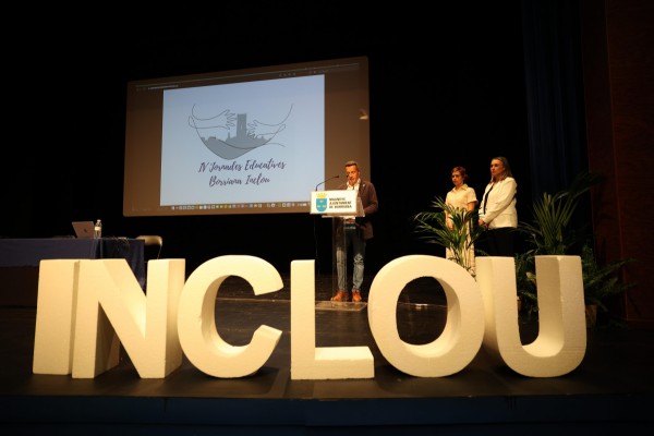 Burriana reflexiona sobre innovación pedagógica y formación docente en sus IV Jornadas Educativas
