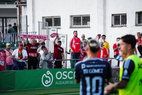 El Murcia y el Yeclano buscarán ganar y no mirar más para ser segundo y salvarse