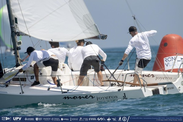Se cierra una edición histórica y espectacular del Trofeo UPV de Vela en el RCN de Valencia
