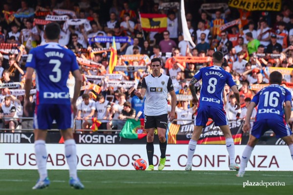 Las imágenes del último partido en Mestalla de la temporada 2024-2025 