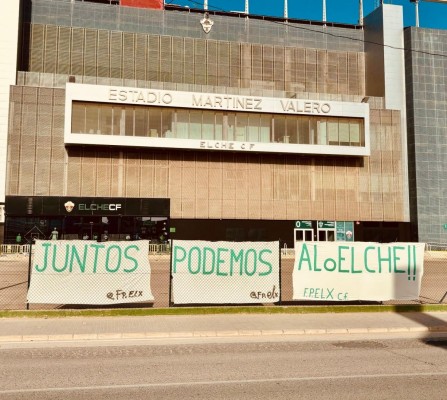 El Elche-Málaga y el Eldense-Racing de Santander se jugarán el domingo desde las 18:30 horas