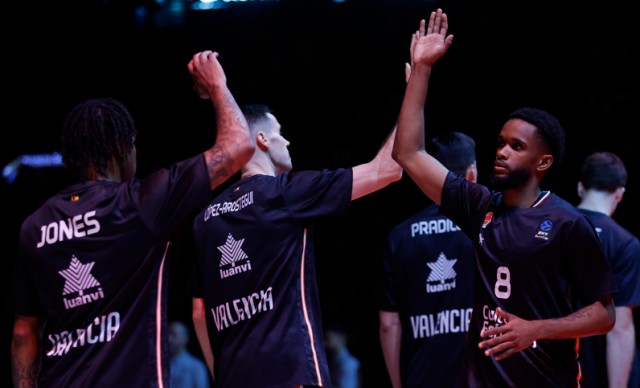 El futuro europeo de Valencia Basket sigue en el aire