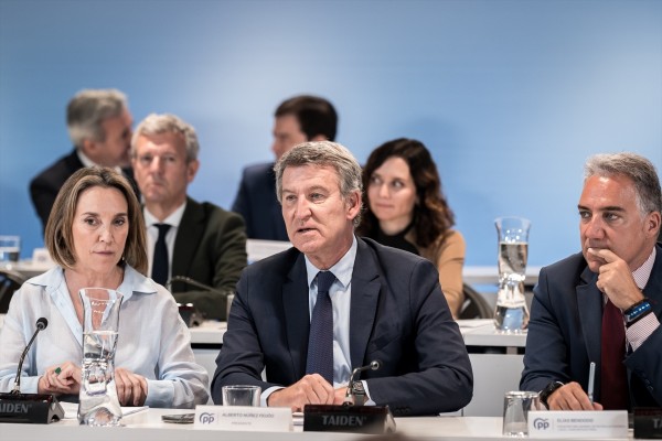 Feijóo presenta el Congreso del PP como la puerta para 