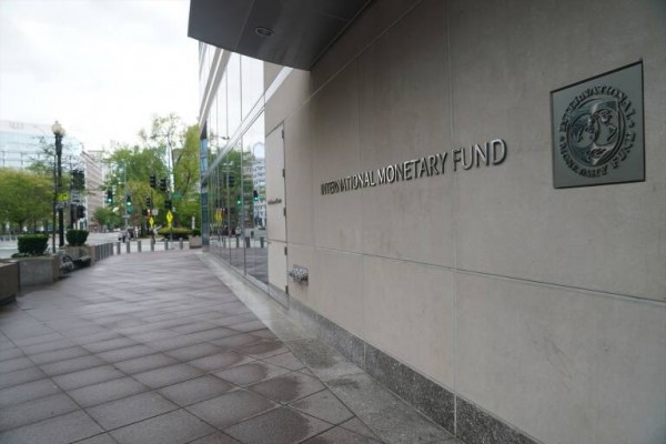 El FMI prevé que España crecerá este año un 2,9%, por encima de Estados Unidos, y un 2,1% en 2025