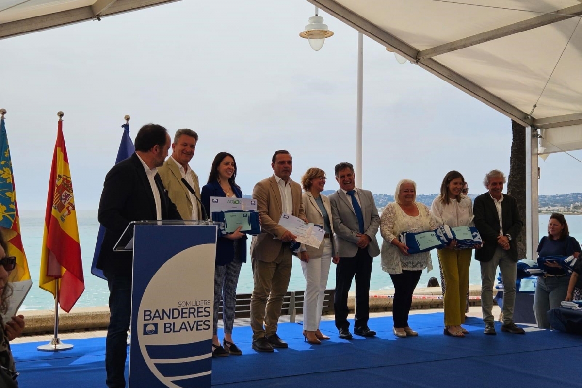 Imagen de la recepción de las banderas azules - 